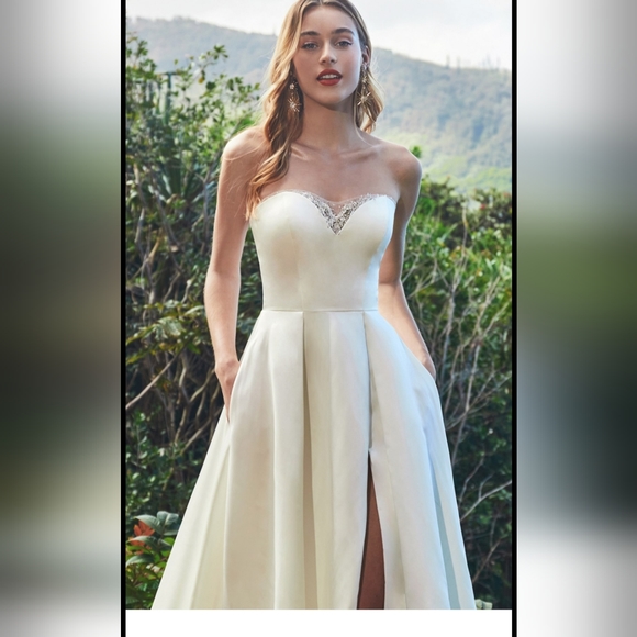 Calla Blanche L'Amour Tristan Wedding Dress - Picture 3 of 8